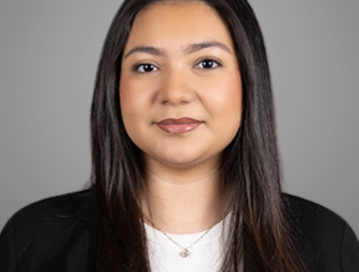 Link to Bio of Laritza Ramirez-Olivo, Accounts Manager at Dummit Fradin Family Office in Winston-Salem - Healy Location